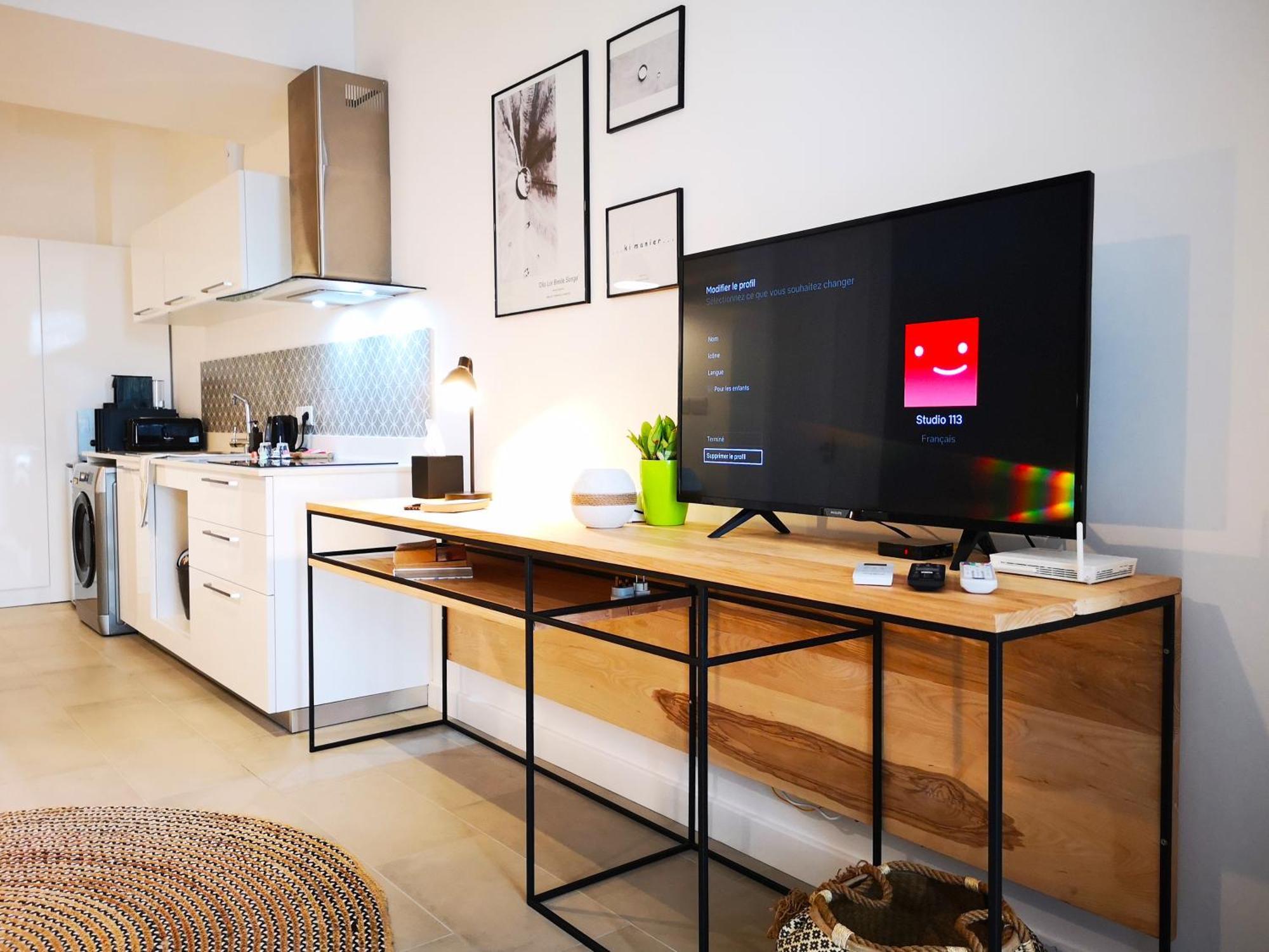 Avya'S Studio 113 At Ebene Square, Ebene Катр-Борн Экстерьер фото